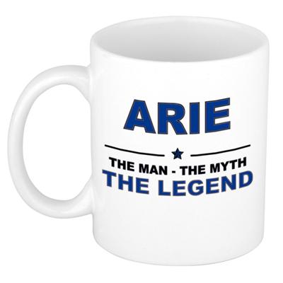 Arie cadeau mok - man myth legend - naam koffiemok / beker - wit en blauw - 300 ml Arie cadeau mok - man myth legend - naam koffiemok / beker - wit en blauw - 300 ml