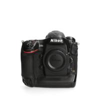 Nikon Nikon D4s - 348.000 klik