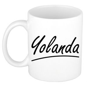 Naam cadeau mok / beker Yolanda met sierlijke letters 300 ml   -