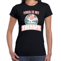 Yoga is my therapy t-shirt zwart dames - Sport / hobby shirt