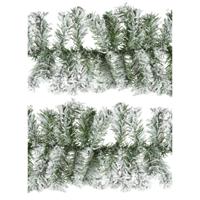 Dennenslingers/dennen guirlandes - 2x - groen - besneeuwd - 270 x 9,5 cm - PVC - 160 tips