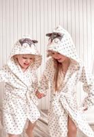 Meisjes kinderbadjas hartjes met capuchon - fleece-92