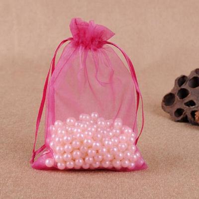 100 PCS geschenk zakken sieraden organza zakje bruiloft verjaardag partij drawable zakjes Gift Bag grootte: 7X9cm (donkerroze)