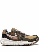 Nike baskets Free Terra Vista "Brown Kelp/Pink Glaze/Sequoia" - Marron - thumbnail