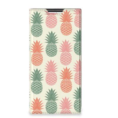 Samsung Galaxy S22 Ultra | Flip Style Cover | Ananas