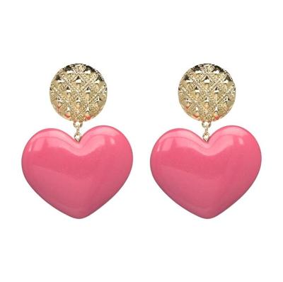 Perzik hart oorbellen Retro serie acryl Stud Earrings voor vrouwen (rood roze)