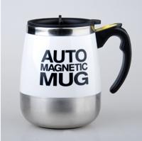 2 stks automatische mengbeker koffie kopje draagbare huishoudelijke mixer (wit)