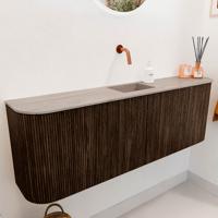 Toiletmeubel Mondiaz Joya Dlux | 123.2 cm | Meubelkleur Walnut | Faye wastafel Saba Wasbak Midden | Zonder kraangat(en)