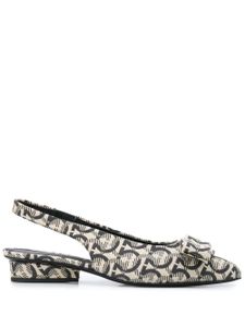 Ferragamo escarpins imprimés Vara Gancio - Tons neutres