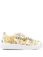 Versace Jeans Couture baskets à imprimé baroque - Blanc