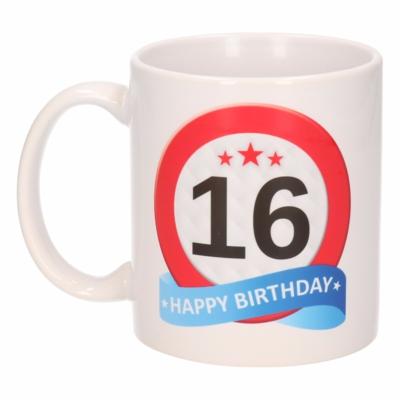 16 jaar Verjaardag koffiemok - cadeau beker - stopbord print - 300 ml - keramiek - wit 16 jaar Verjaardag koffiemok - cadeau beker - stopbord print - 300 ml - keramiek - wit
