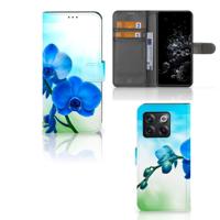 OnePlus 10T Hoesje Orchidee Blauw - Cadeau voor je Moeder OnePlus 10T Hoesje Orchidee Blauw - Cadeau voor je Moeder