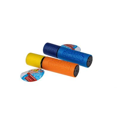 Summertime waterpistool spuit - van foam - lengte 15 cm - buiten speelgoed - water spuiten