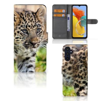 Samsung Galaxy M14 | Telefoonhoesje | Met pasjeshouder | Baby Luipaard
