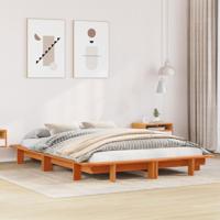 Bedframe zonder matras massief grenenhout wasbruin 150x200 cm