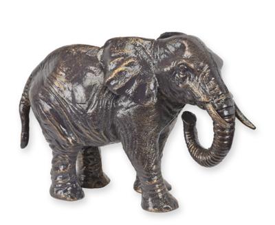 A CAST IRON SCULPTURE OF A ELEPHANT