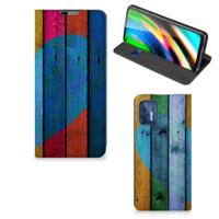 Motorola Moto G9 Plus Book | Wallet Case | Wood Heart - Cadeau voor je Vriend