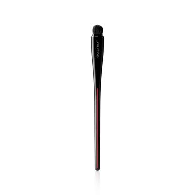 Shiseido Hanen Fude Eye Shading Brush 1stuks Shiseido Hanen Fude Eye Shading Brush 1stuks