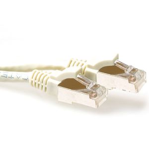 ACT Ivoor 1 meter SFTP CAT6A patchkabel snagless met RJ45 connectoren