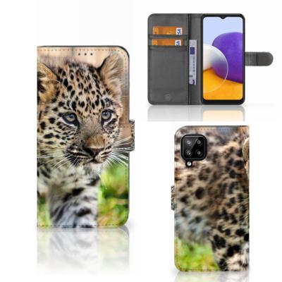 Samsung Galaxy A22 4G | M22 | Telefoonhoesje | Met pasjeshouder | Baby Luipaard