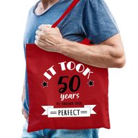 Cadeau tas voor heren - 50 en perfect - rood - katoen - 42 x 38 cm - vijftig/Abraham - shopper