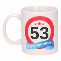 53 jaar Verjaardag koffiemok - cadeau beker - stopbord print - 300 ml - keramiek - wit