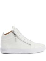 Giuseppe Zanotti baskets montantes Kriss à patch logo - Blanc - thumbnail