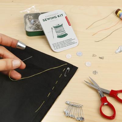 Emergency Kit - Naaiset Emergency Kit - Naaiset