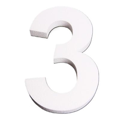 Piepschuim cijfer 3 jaar - H25 cm - hobby/knutselmateriaal - DIY - Knutselen - Cijfers zelf maken
