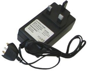 Light & Motion SOLA Charger 8.4V 2.0A EU