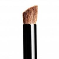 BH Cosmetics Round Angled Blending Brush