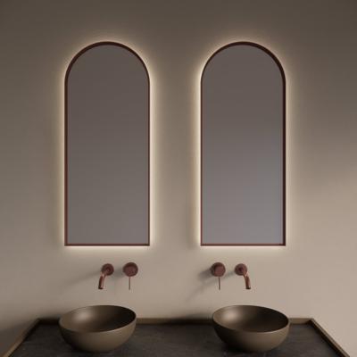 Badkamerspiegel Gliss Design Delta | 40x100 cm | Indirecte LED verlichting | Bewegingssensor | Met spiegelverwarming | Koper rose Badkamerspiegel Gliss Design Delta | 40x100 cm | Indirecte LED verlichting | Bewegingssensor | Met spiegelverwarming | Koper rose
