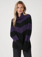 Intarsia chevron trui met rolkraag