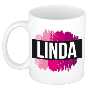 Naam cadeau mok / beker Linda  met roze verfstrepen 300 ml   -