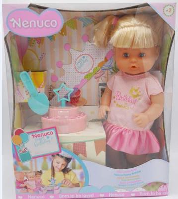 Famosa Nenuco happy birthday pop met taart