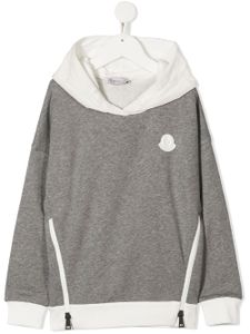 Moncler Enfant sweat à capuche à logo brodé - Gris