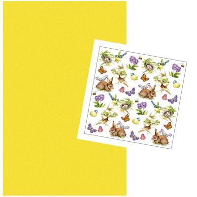 Pasen tafel dekken decoratie set - geel tafelkleed 138 x 220 cm - en 20x paas thema servetten