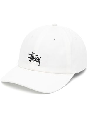 Stüssy casquette à logo brodé - Blanc