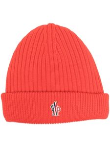 Moncler Grenoble bonnet nervuré à patch logo - Rouge