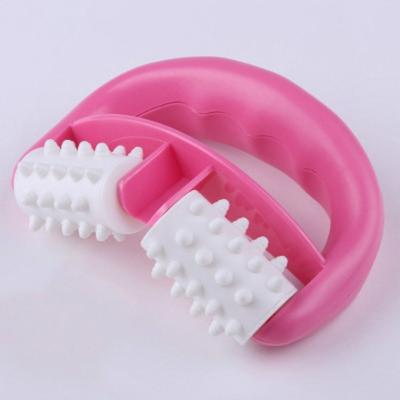 T9142 kunststof handmatige tweewielige Massager ronde handvat Massager (rood)