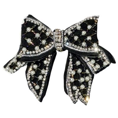 Girardi BROCHE &apos;Filippa&apos; | Strik met &apos;parels&apos; en Strass