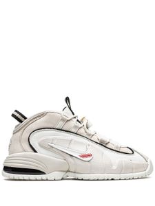 Nike x Social Status baskets Air Max Penny 1 - Blanc