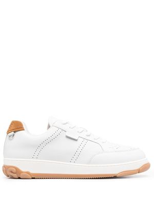 GCDS baskets Essential Nami - Blanc