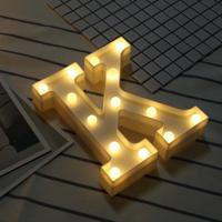 Alfabet K Engelse letter vorm decoratieve licht droge batterij aangedreven warm wit staande opknoping LED vakantie licht