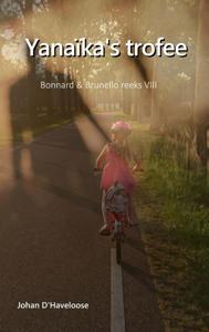 YANAÏKA&apos;S TROFEE (Paperback)