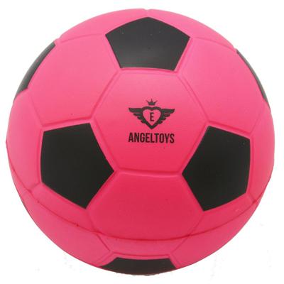 Soft foam voetbal Ø12,5cm fuchsia Soft foam voetbal Ø12,5cm fuchsia