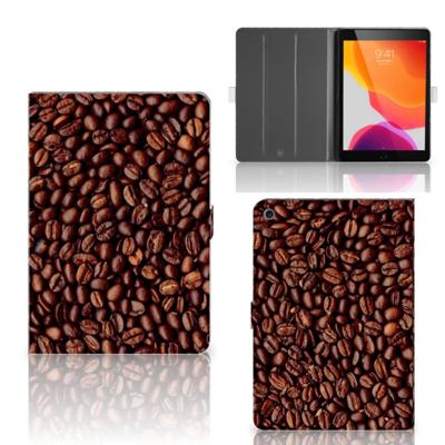 iPad 10.2 2019 | iPad 10.2 2020 | 10.2 2021 Tablet Stand Case Koffiebonen iPad 10.2 2019 | iPad 10.2 2020 | 10.2 2021 Tablet Stand Case Koffiebonen