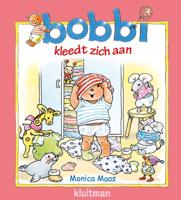 Kluitman Bobbi kleedt zich aan