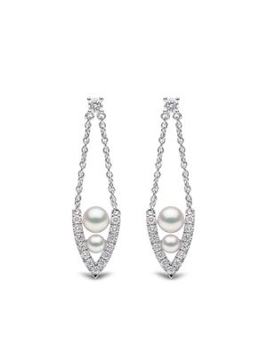 Yoko London boucles d'oreilles Sleek en or blanc 18ct ornées de diamants et de perles - Argent
