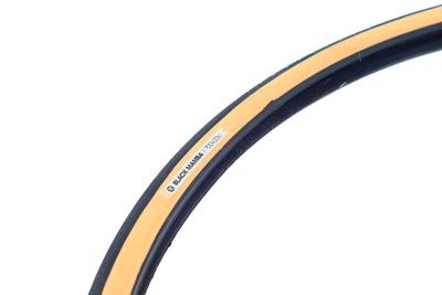 BLB Black Mamba Band 700x25c Zwart/Bruin BLB Black Mamba Band 700x25c Zwart/Bruin